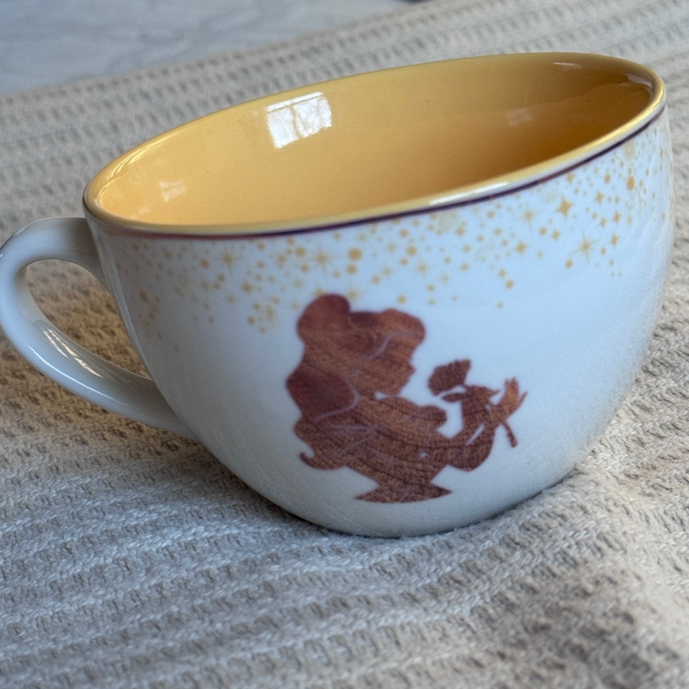 🌹💛PRINCESS BELLE TEACUP💛🌹 - Picture 4 of 5
